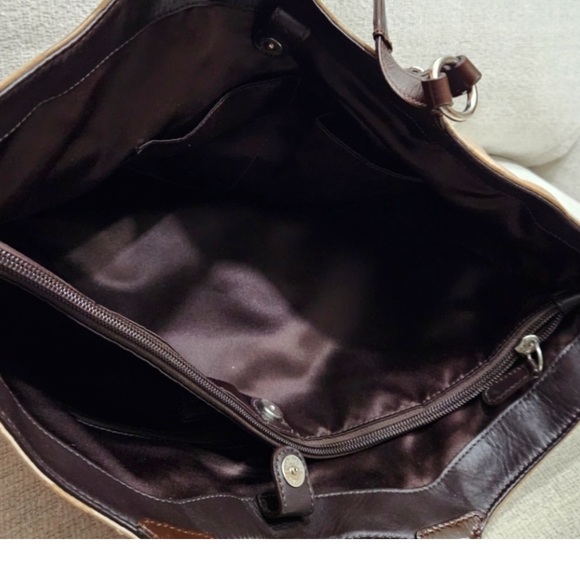 Coach Carly signature canvas shoulder/Tote GUC - Picture 11 of 15